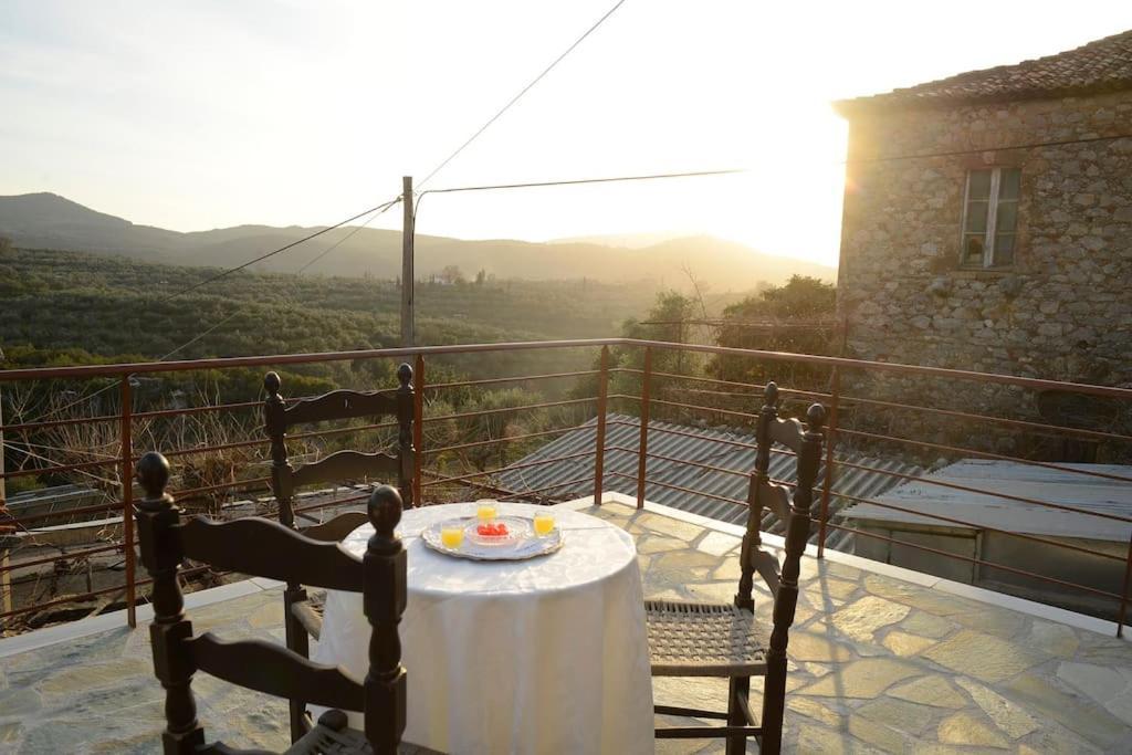 A Small Paradise In Mani With Local Hospitality 公寓 Orovas