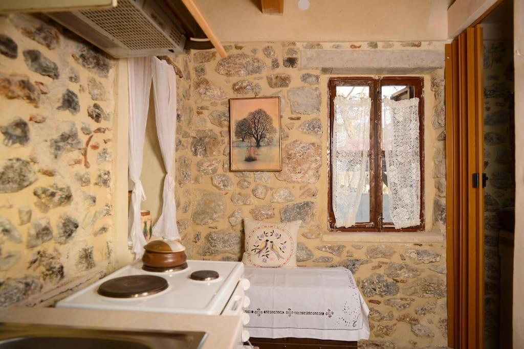 公寓 A Small Paradise In Mani With Local Hospitality Orovas